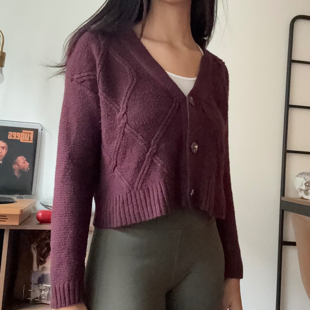 Moral Fiber Burgundy Cable Knit Cropped V‎ Neck Button Cardigan Sweater Women XL